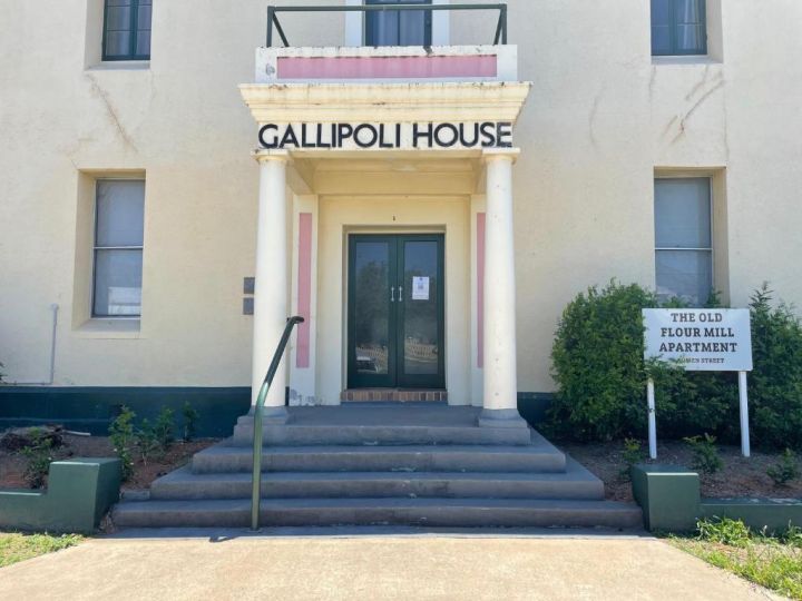 Gallipoli House- The Loft Apartment Apartment, Narrabri - imaginea 3