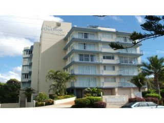 The Outlook U9/9 Hume Parade Apartment, Caloundra - 2