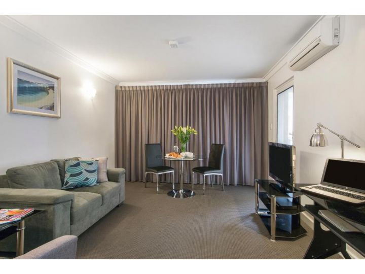 The Peninsula Riverside Serviced Apartments Aparthotel, Perth - imaginea 8
