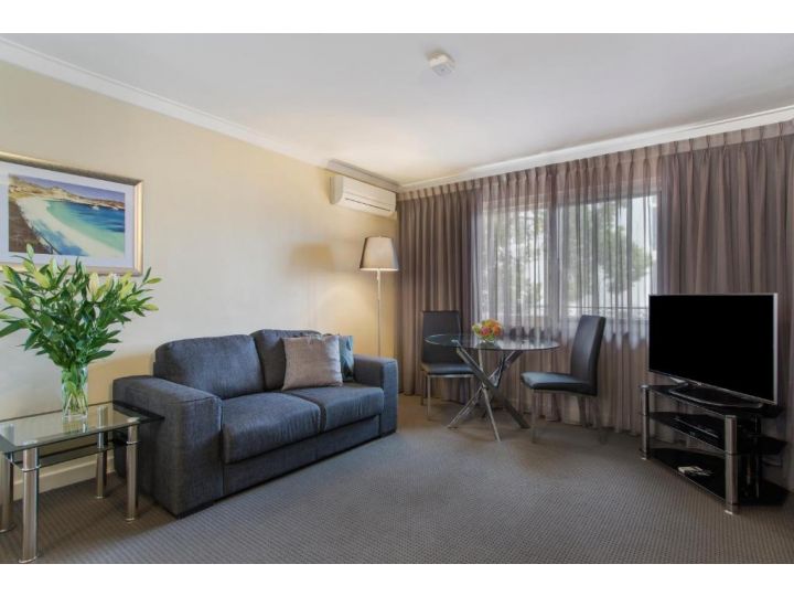 The Peninsula Riverside Serviced Apartments Aparthotel, Perth - imaginea 17