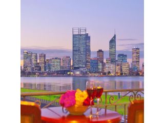 The Peninsula Riverside Serviced Apartments Aparthotel, Perth - 2