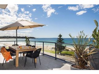 The Penthouse Apartment, Mollymook - 2