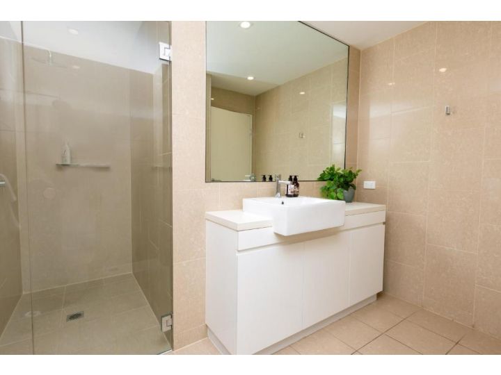 4 Bedroom Luxury City Penthouse Apartment Apartment, Wagga Wagga - imaginea 14