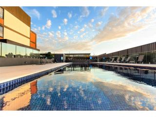 4 Bedroom Luxury City Penthouse Apartment Apartment, Wagga Wagga - 1