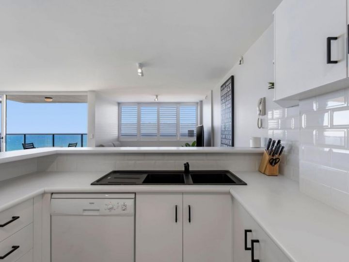 The Penthouses Absolute Beachfront Apartment Apartment, Gold Coast - imaginea 15