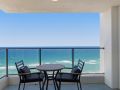 The Penthouses Absolute Beachfront Apartment Apartment, Gold Coast - thumb 9