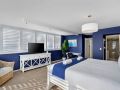 The Penthouses Absolute Beachfront Apartment Apartment, Gold Coast - thumb 1