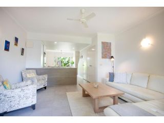 The Queenslander Fullmoon Apartment, Port Douglas - 1