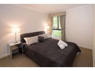 The River House - in the heart of Margaret River! Guest house, Margaret River Town - 1