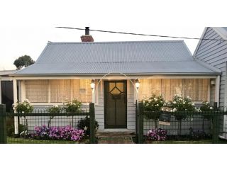 The Seaside Cottage - Fully equipped home on the foreshore Guest house, Victoria - 5