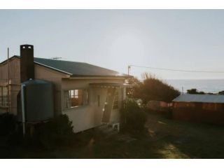 The Shack at Skenes Creek Guest house, Apollo Bay - 1