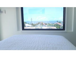 The Sky House by the bay Apartment, Brisbane - 3
