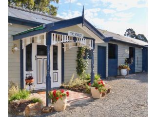 The stables Guest house, Victoria - 2