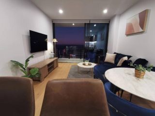 2 Bedroom 2 Bathroom Luxurious Apartment in Broadbeach Gold Coast with the BEST Ocean view - GC42 Apartment, Gold Coast - 5