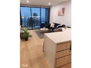 2 Bedroom 2 Bathroom Luxurious Apartment in Broadbeach Gold Coast with the BEST Ocean view - GC42 Apartment, Gold Coast - 4