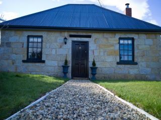 The Storekeeper's Villa, Tasmania - 2