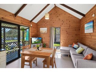 The Suite - Cabin 1 Guest house, Mylestom - 1