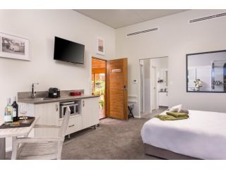 The Swan Valley Retreat Hotel, Western Australia - 5