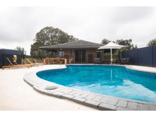 The Tatler Lodge Guest house, Lovedale - 4
