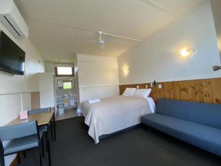 The Terang Motor Inn Hotel, Victoria - 5