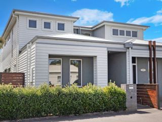 The Townhouse Guest house, Port Fairy - 2