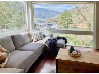 The Tree House Guest house, Eildon - 4