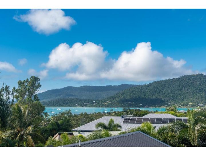 The Treehouse Guest house, Airlie Beach - imaginea 2