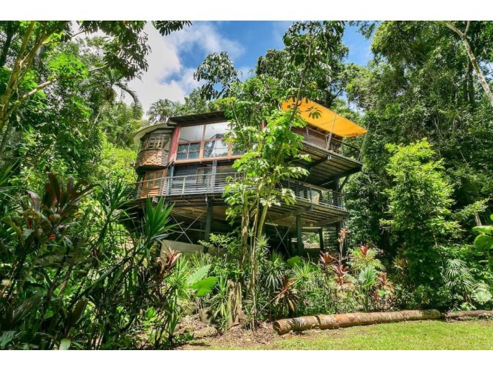 The Secret Treehouse Campsite, Cairns - imaginea 1