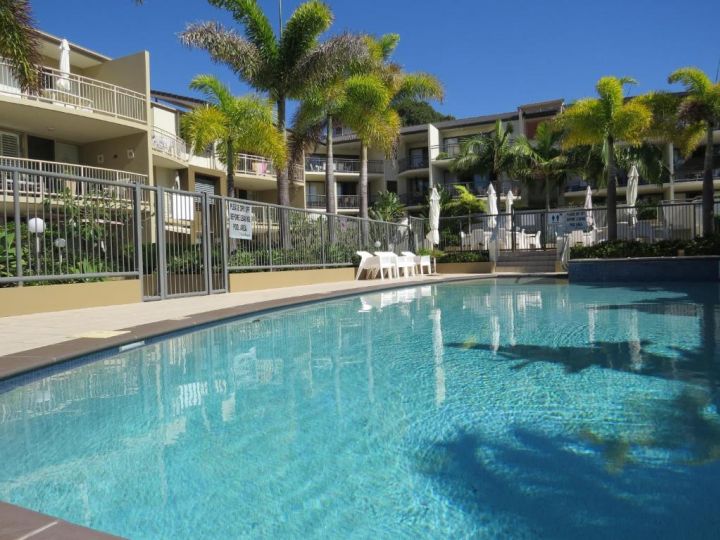 The Village at Burleigh Aparthotel, Gold Coast - imaginea 1