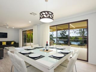 The Waterfront Jervis Bay Rentals Guest house, New South Wales - 5