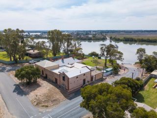 The Wellington Courthouse in South Australia Guest house, South Australia - 2