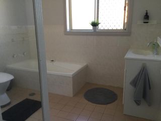 Tic Tac Toe Quality Accommodation Apartment, Armidale - 3