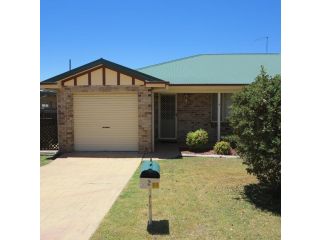 Tic Tac Toe Quality Accommodation Apartment, Armidale - 4