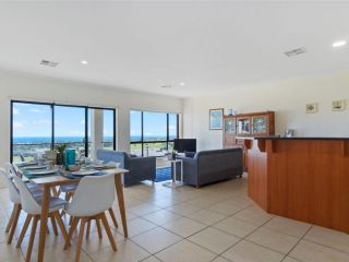 Ticky's Dream - 18 Turnberry Drive Guest house, Normanville - 4