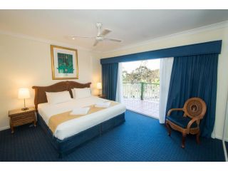 Tinaroo Lake Resort Hotel, Queensland - 3