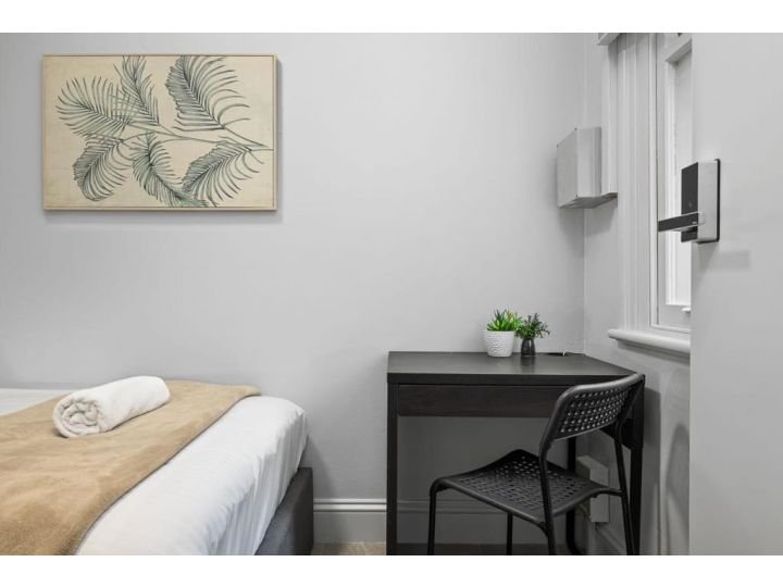 Tiny Private Single Bed With In Sydney CBD - ROOM ONLY 27T1 Apartment, Sydney - imaginea 1