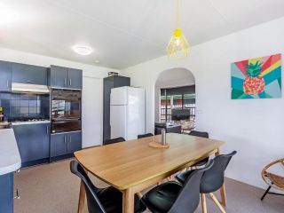 Tipsy Turtle Guest house, Port Fairy - 5