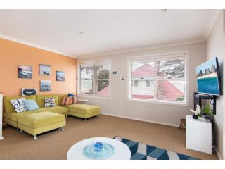 Tokelau Townhouse 1 Guest house, Tuncurry - 4