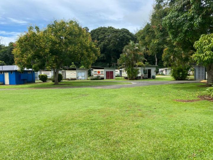 Tolga Caravan Park Campsite, Queensland - imaginea 19