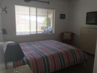 Tomaree Lodge Apartment, Nelson Bay - 3