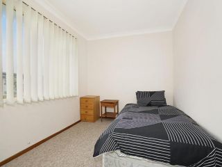 Toowoon Bay Townhouse, Unit 6 Guest house, New South Wales - 3