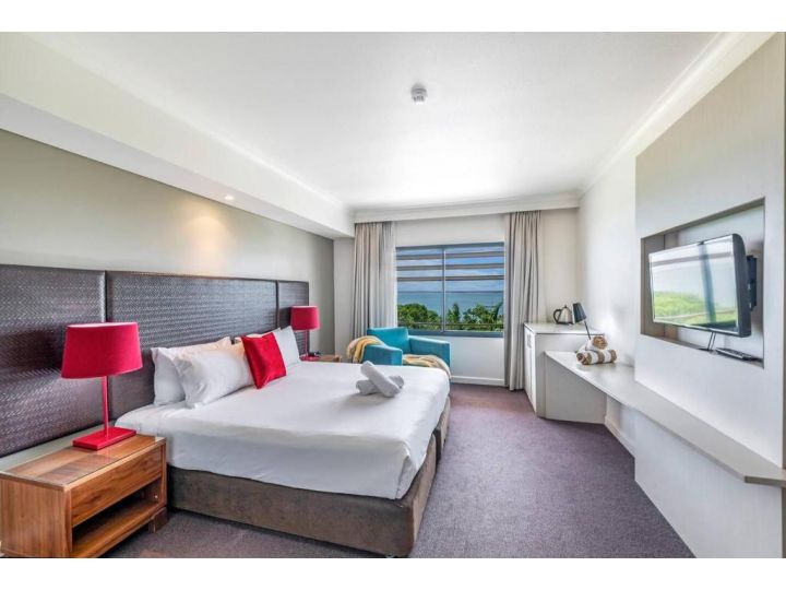 &#x27;Top Horizons&#x27; Resort style Stay with Pool & Ocean Views Apartment, Darwin - imaginea 2