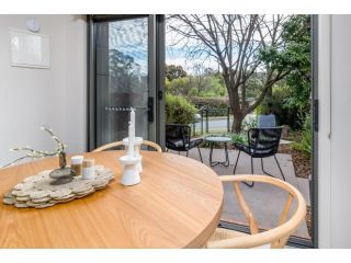 Townhouse in Cul-de-sac with Direct Street Access Guest house, New South Wales - 5