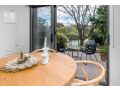 Townhouse in Cul-de-sac with Direct Street Access Guest house, New South Wales - thumb 5