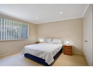 Townhouse on Tomaree - Central to CBD Villa, Nelson Bay - 2