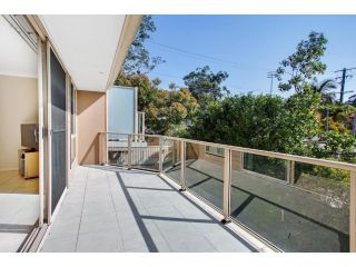 Townhouse on Tomaree - Central to CBD Villa, Nelson Bay - 3