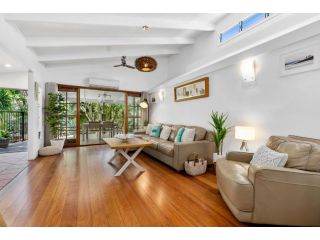 Tranquil & tropical, Sunshine Beach Guest house, Sunshine Beach - 5