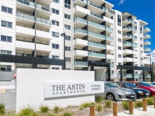 Tranquil, Relaxing Forrest Style Apartment - Braddon CBD Apartment, Canberra - 4