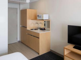 Mercure Sydney Macquarie Park Hotel, Sydney - 1