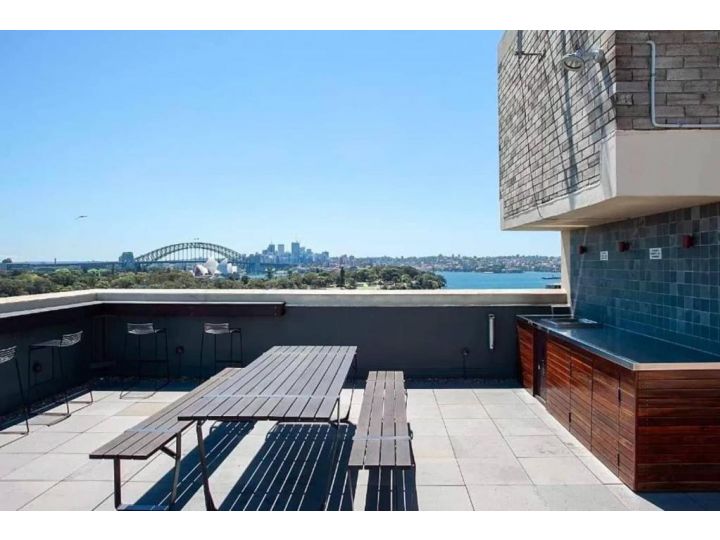 TREETOP RETREAT With Rooftop BBQ and Swimming Pool Apartment, Sydney - imaginea 14